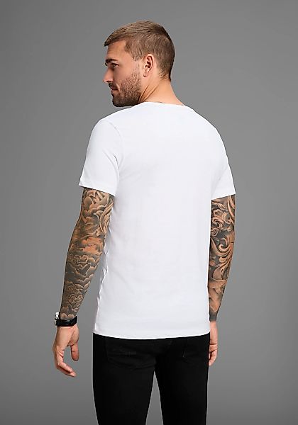 AJC T-Shirt kurzärmelig, schmal geschnitten, mit stylischem Druck günstig online kaufen