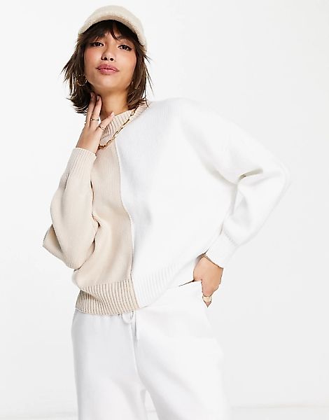 Mango – Pullover mit Farbblockdesign in Beige und Weiß günstig online kaufen
