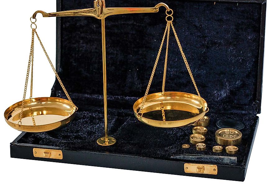 Aubaho Dekoobjekt Waage Feinwaage Goldwaage im günstig online kaufen