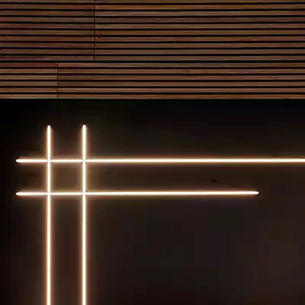 Light Point Stripe Decken- und Wandleuchte LED, weiß - 200 cm günstig online kaufen
