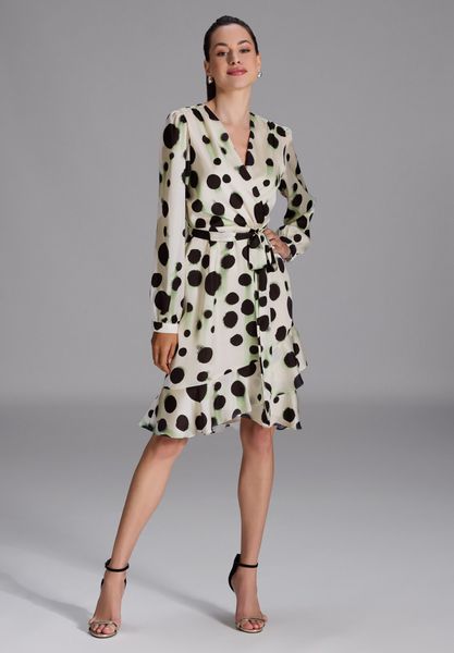 SWING Cocktailkleid Taillierter Schnitt mit ausgestelltem günstig online kaufen