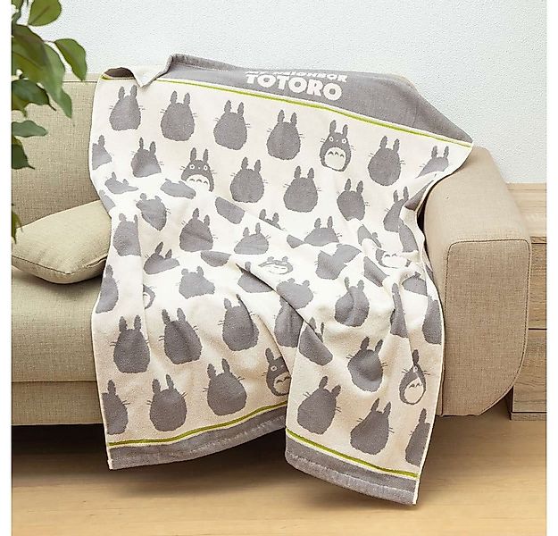 Wohndecke Mein Nachbar Totoro Decke Big Totoro 85 x 115 cm, Marushin günstig online kaufen