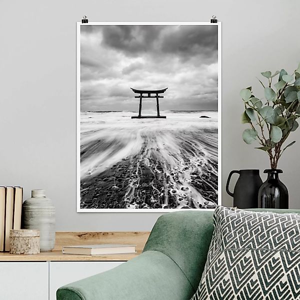 Poster Japanisches Torii im Meer günstig online kaufen