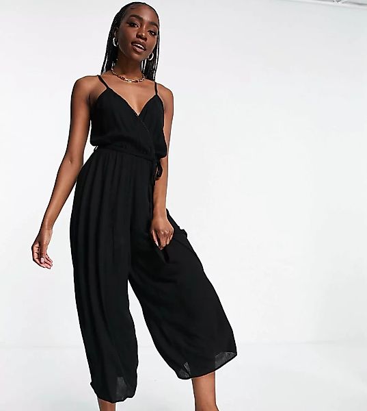 ASOS DESIGN Tall – Camisole-Jumpsuit im Culotte-Design mit Wickeldetail vor günstig online kaufen