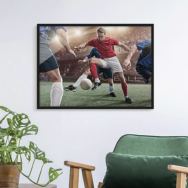 Bild mit Rahmen Kinderzimmer - Querformat Fußballrivalen günstig online kaufen
