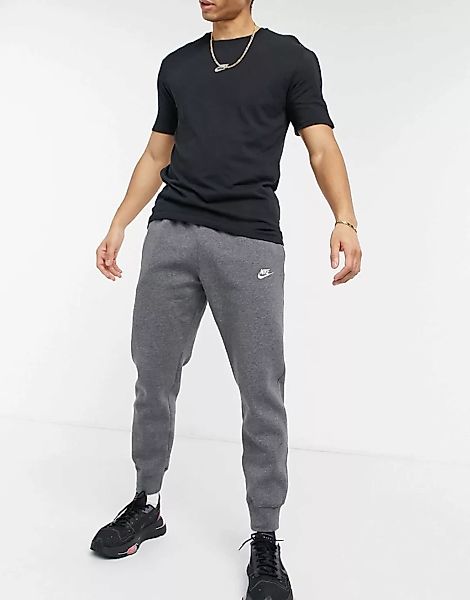 Nike Club – Jogginghose in Dunkelgrau mit Bündchen günstig online kaufen
