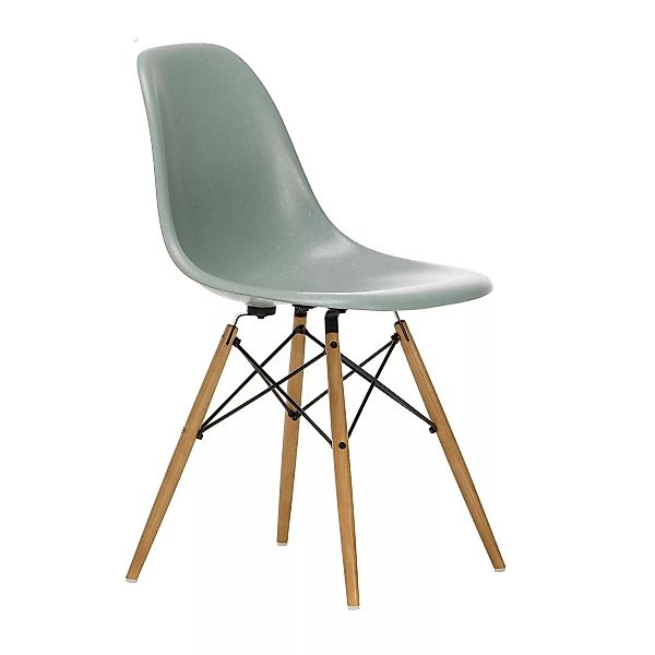 Vitra - Eames Fiberglass Side Chair DSW Gestell Esche - meeresschaum grün/S günstig online kaufen