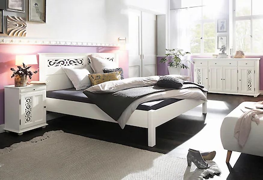 Home affaire Bett »Arabeske«, aus schönem massivem Buchenholz, mit dekorati günstig online kaufen