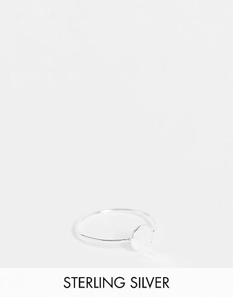 Kingsley Ryan – Ring aus Sterlingsilber mit Kreisdetail in gehämmerter Opti günstig online kaufen