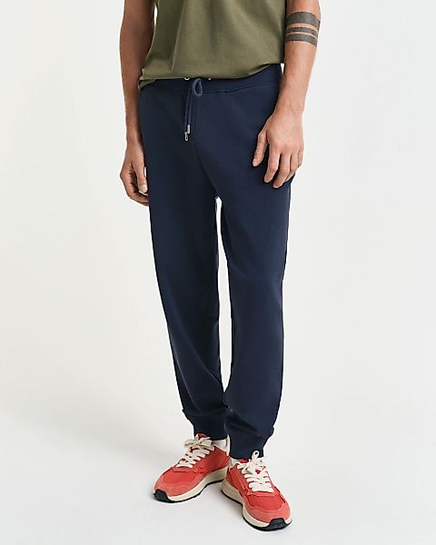 Gant Sweathose "REG SHIELD SWEATPANTS" mit Logostickerei unterhalb des Bund günstig online kaufen