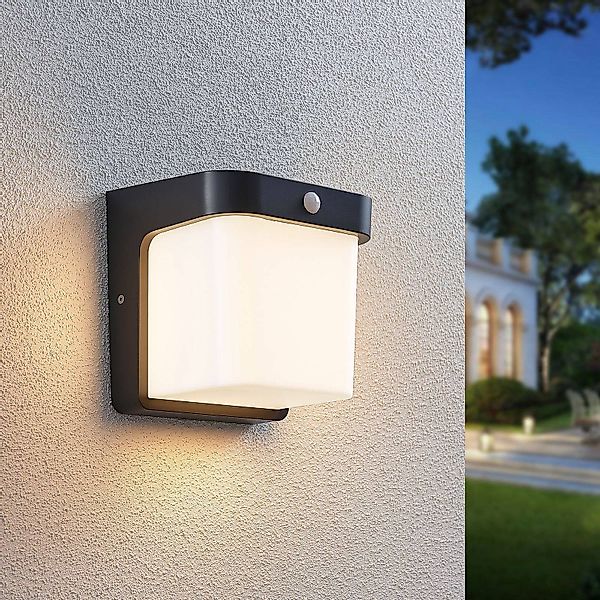 LED-Außenwandlampe Adenike mit Sensor günstig online kaufen