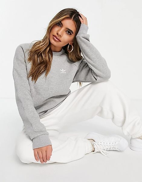 adidas Originals – Essential – Graues Sweatshirt mit Rundhalsausschnitt günstig online kaufen