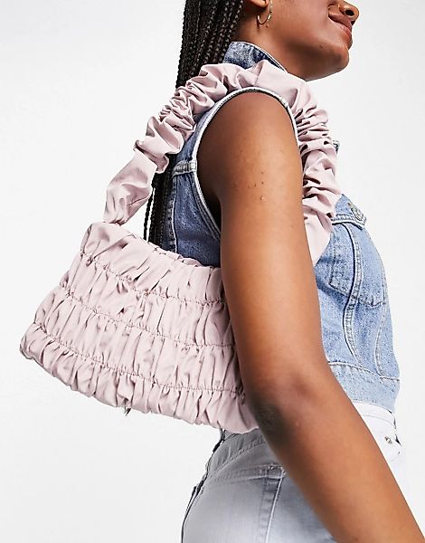 ASOS DESIGN – Gerüschte Schultertasche in Blush-Rosa günstig online kaufen