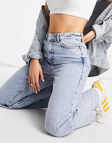 New Look – Sehr weit geschnittene Jeans in Hellblau günstig online kaufen