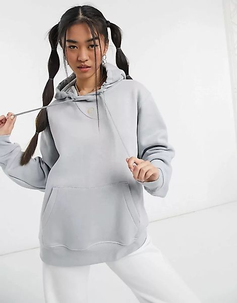 Nike – Kapuzenpullover mit Swoosh-Logo in neutralem Dunkelgrau-Mehrfarbig günstig online kaufen