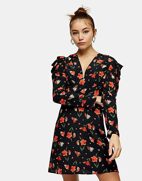 Topshop – Buntes Minikleid mit geraffter Taille und Tulpenmuster-Mehrfarbig günstig online kaufen