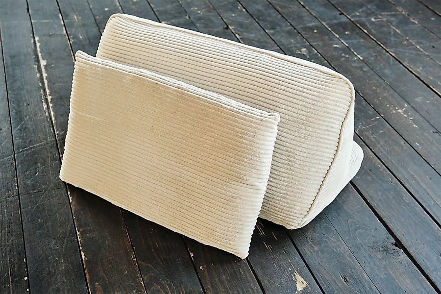 KAWOLA Rückenkissen WIOLO SOFT Cord cremeweiß günstig online kaufen