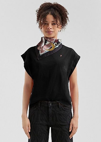 QS Kurzarmshirt T-Shirt T-Shirt mit überschnittenen Schultern und Stickerei günstig online kaufen