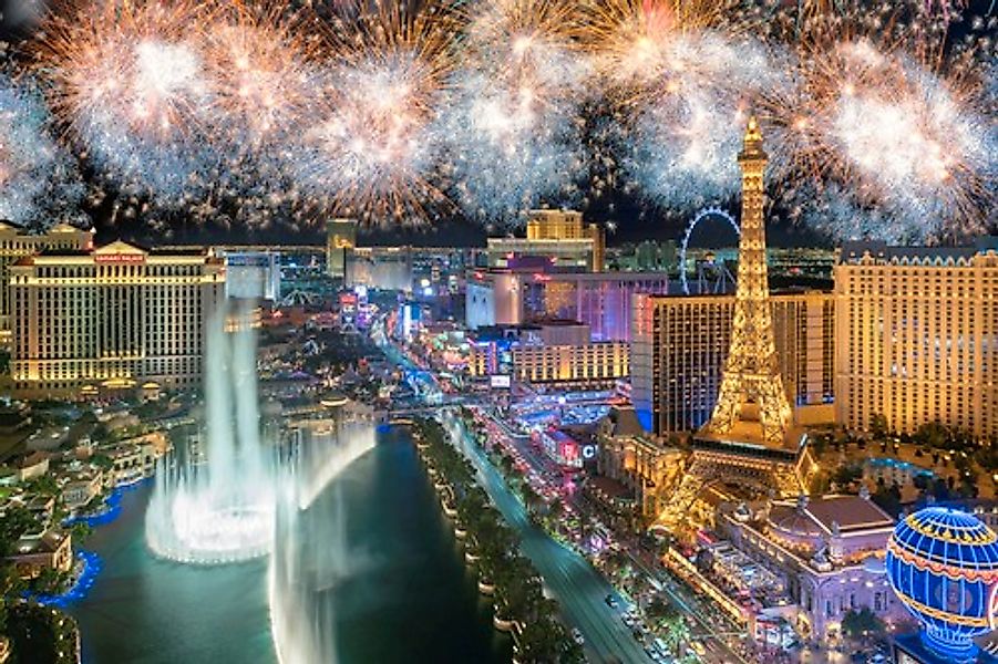 Papermoon Fototapete »Las vegas mit Feuerwerk« günstig online kaufen