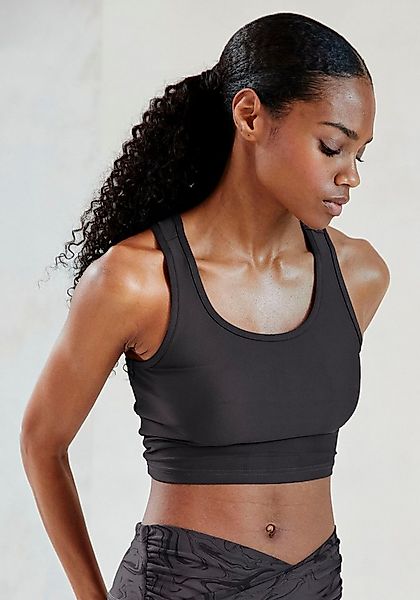 LASCANA ACTIVE Crop-Top Sporttop mit Ringerrücken und Logodruck günstig online kaufen