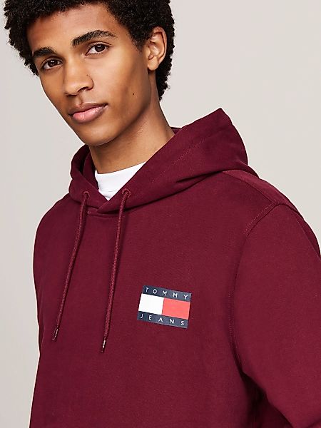 Tommy Jeans Sweatshirt "TJM REG ESSENTIAL FLAG HOOD EXT", mit bedruckten Ma günstig online kaufen