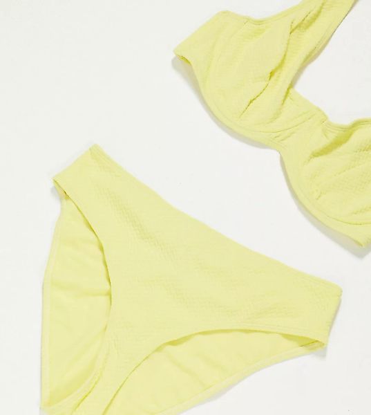Peek & Beau Curve – Exklusive Bikinihose mit Rüschen und hohem Beinausschni günstig online kaufen