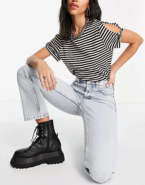 Topshop – Editor – Jeans aus einem recycelten Baumwollmix in verblichenem B günstig online kaufen