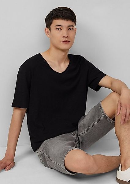 s.Oliver Kurzarmshirt Luftiges T-Shirt mit V-Ausschnitt und Flammgarnstrukt günstig online kaufen