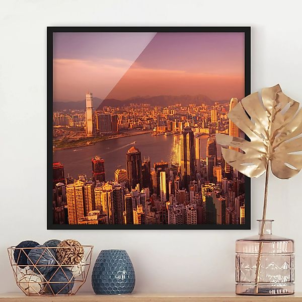 Bild mit Rahmen Architektur & Skyline - Quadrat Hongkong Sunset günstig online kaufen