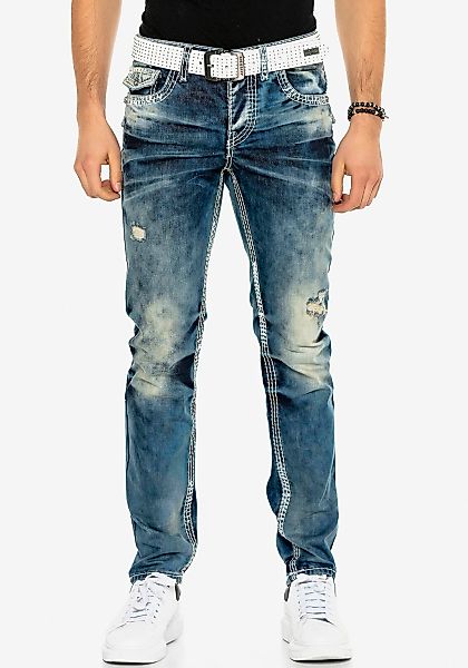Cipo & Baxx Straight-Jeans mit Destroyed Effekt und vielen Details günstig online kaufen