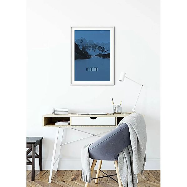 KOMAR Wandbild - Word Lake In Motion Blue - Größe: 50 x 70 cm mehrfarbig Gr günstig online kaufen