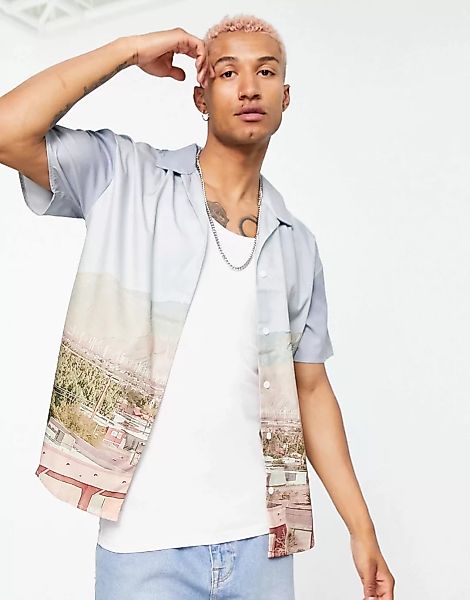 Mennace – Kurzärmliges Hemd mit Reverskragen und durchgehendem Wüstenprint- günstig online kaufen