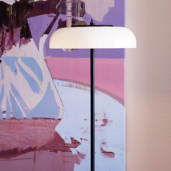Nuura Blossi Floor Ø 29 LED-Stehlampe schwarz/weiß günstig online kaufen