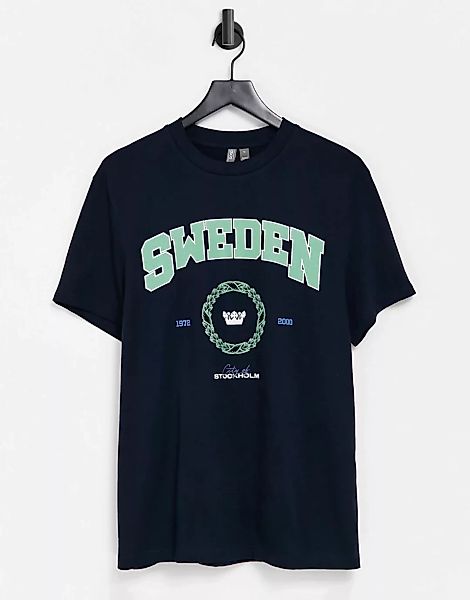 ASOS DESIGN – T-Shirt aus Bio-Baumwolle in Marineblau mit College-Print günstig online kaufen