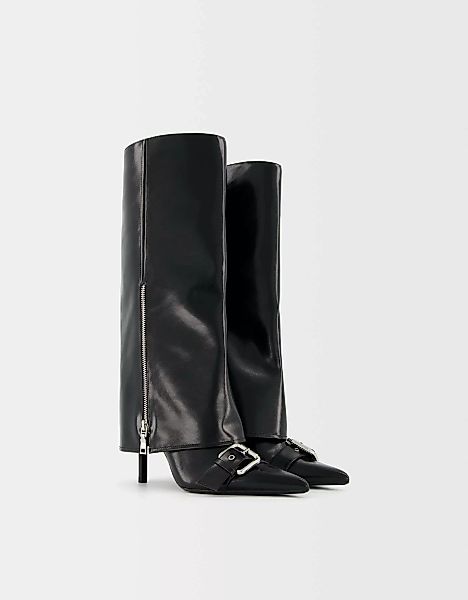 Bershka Absatzstiefel Mit Hosenbein Und Schnallen Damen 39 Schwarz günstig online kaufen