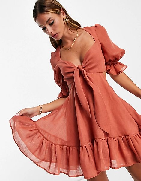 ASOS DESIGN – Strukturiertes Minikleid in Rot mit Schnürung vorne günstig online kaufen