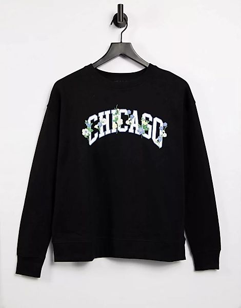 New Look – Sweatshirt mit floraler „Chicago”-Stickerei in Schwarz günstig online kaufen