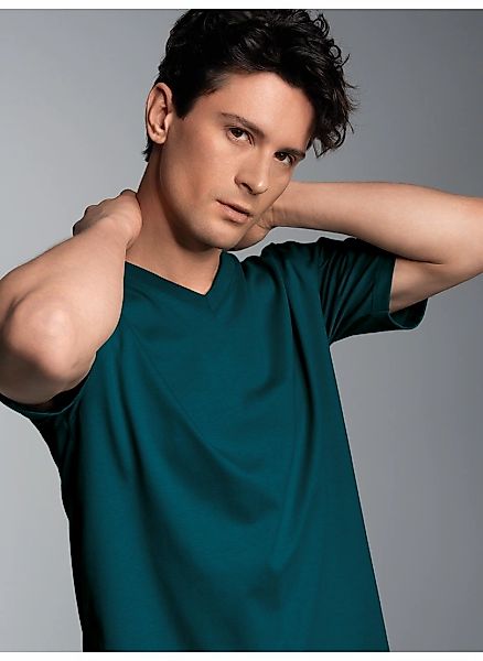 Trigema T-Shirt "TRIGEMA V-Shirt DELUXE Baumwolle", 1 Stk. günstig online kaufen