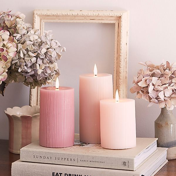 TruGlow® LED Kerzen Echtwach Trio geriffelt rosa günstig online kaufen