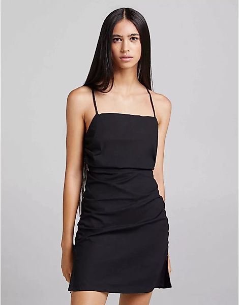 Bershka – Figurbetontes Minikleid in Schwarz mit schmalen Rückenträgern günstig online kaufen