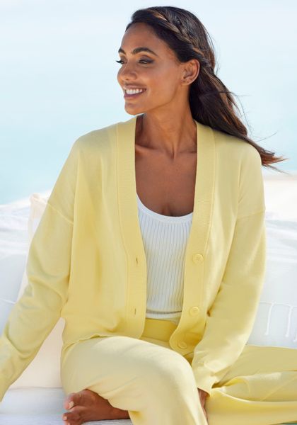 LASCANA Strickjacke in kurzer Form, Loungewear günstig online kaufen