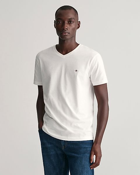 Gant T-Shirt "SLIM SHIELD V-NECK T-SHIRT", mit einer kleinen Logostickerei günstig online kaufen