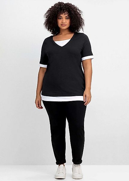 Sheego T-Shirt 2-in-1-Shirt Kurzarm in 2-in-1-Optik, mit V-Ausschnitt günstig online kaufen