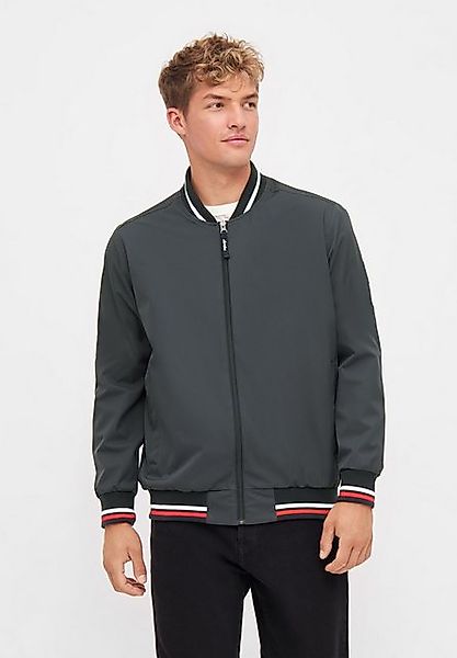 Derbe Outdoorjacke Bomberjacke Blousby_Sport mit Markenpatch auf dem linken günstig online kaufen
