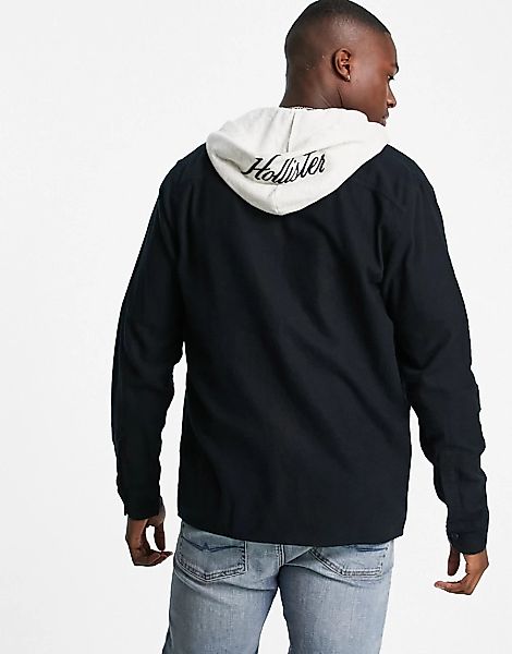 Hollister – Hemdjacke aus Viskose-Twill in Schwarz mit Logo-Kapuze aus Swea günstig online kaufen