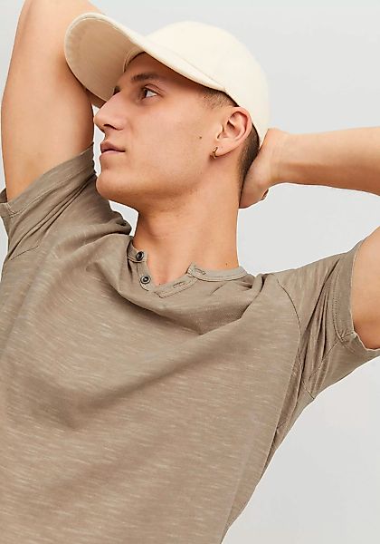 Jack & Jones T-Shirt "JJESPLIT NECK TEE SS NOOS", mit V-Ausschnitt günstig online kaufen