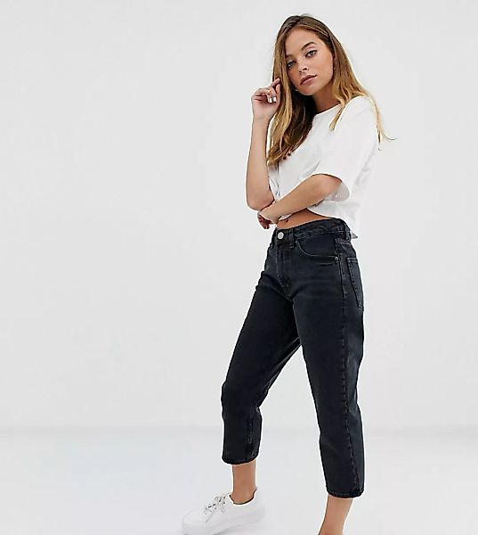ASOS DESIGN Petite – Florence – Jeans aus recycelter Baumwolle mit geradem günstig online kaufen