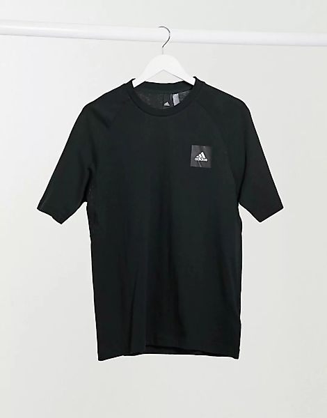 Adidas Training – BOS – Schwarzes T-Shirt mit Logoaufnäher günstig online kaufen
