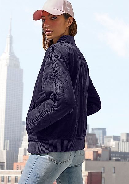 LASCANA Steppjacke, in modischer Optik mit Taschen, Bomber-Design günstig online kaufen