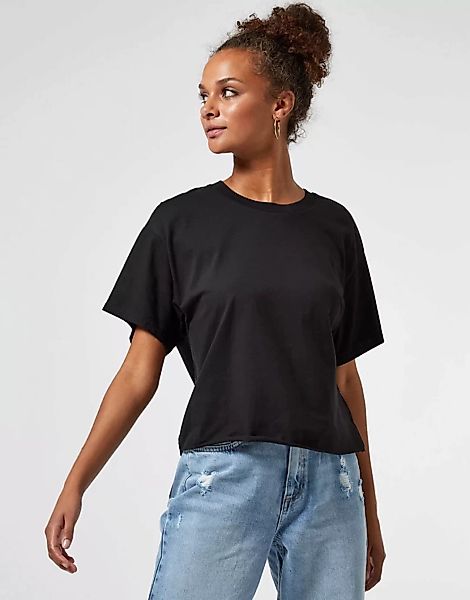 Miss Selfridge – Kurzärmliges T-Shirt aus Bio-Baumwolle in Schwarz günstig online kaufen